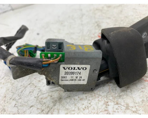 Volvo 20399174 column switch (engine brake & wiper) from 2012 Volvo VNL, used - view 2 of 3