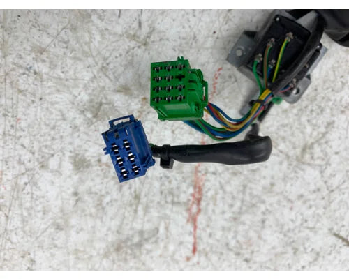 Volvo 20399174 column switch (engine brake & wiper) from 2012 Volvo VNL, used - view 3 of 3