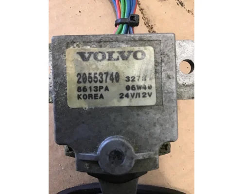 Volvo 20553740 Wiper/Washer column switch (RH) from 2004 Volvo VN, used - view 3 of 4