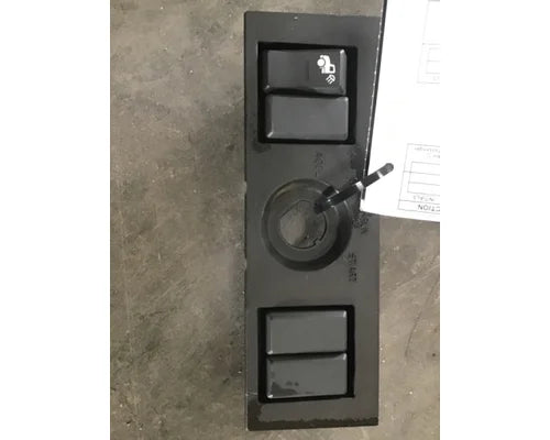 Volvo 82755995 ignition dash panel from 2006 Volvo VN, used - view 2 of 5