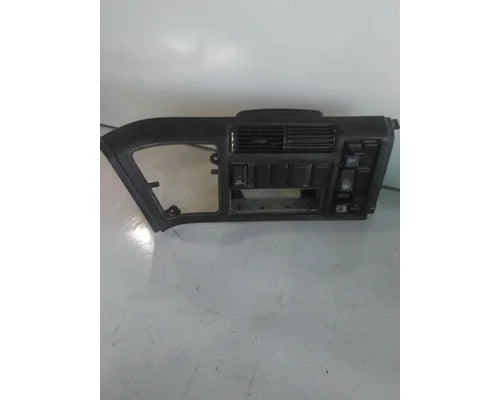 Used Volvo 3981181 dash panel with switches, photo 1