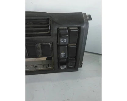 Used Volvo 3981181 dash panel with switches, photo 2