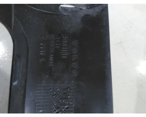 Used Volvo 3981181 dash panel with switches, photo 5