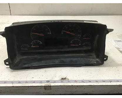 Volvo 20524880 instrument cluster from 2006 Volvo VN, used