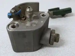 Cummins 5300987 doser injector (ISX), used