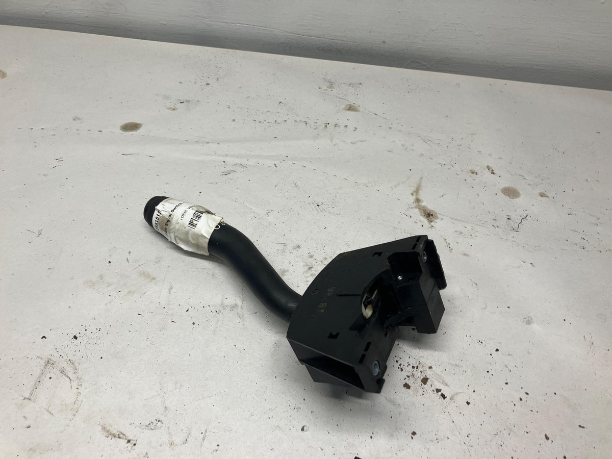 Ford YL3T-13K359-ABW turn signal / column switch from 2011 Ford F750, used