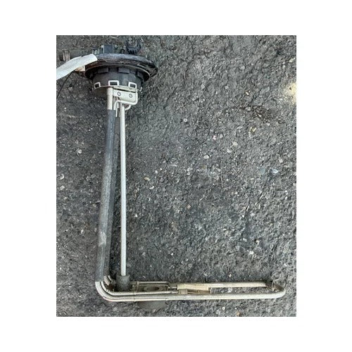 Freightliner 04-27881-000 DEF level sensor removed from a 2011 Freightliner Cascadia 125, used