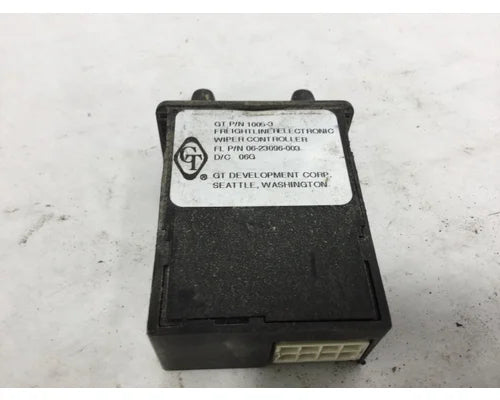Freightliner 06-23096-003 wiper / washer control switch from 2001 Freightliner Columbia 120, used - view 2 of 2