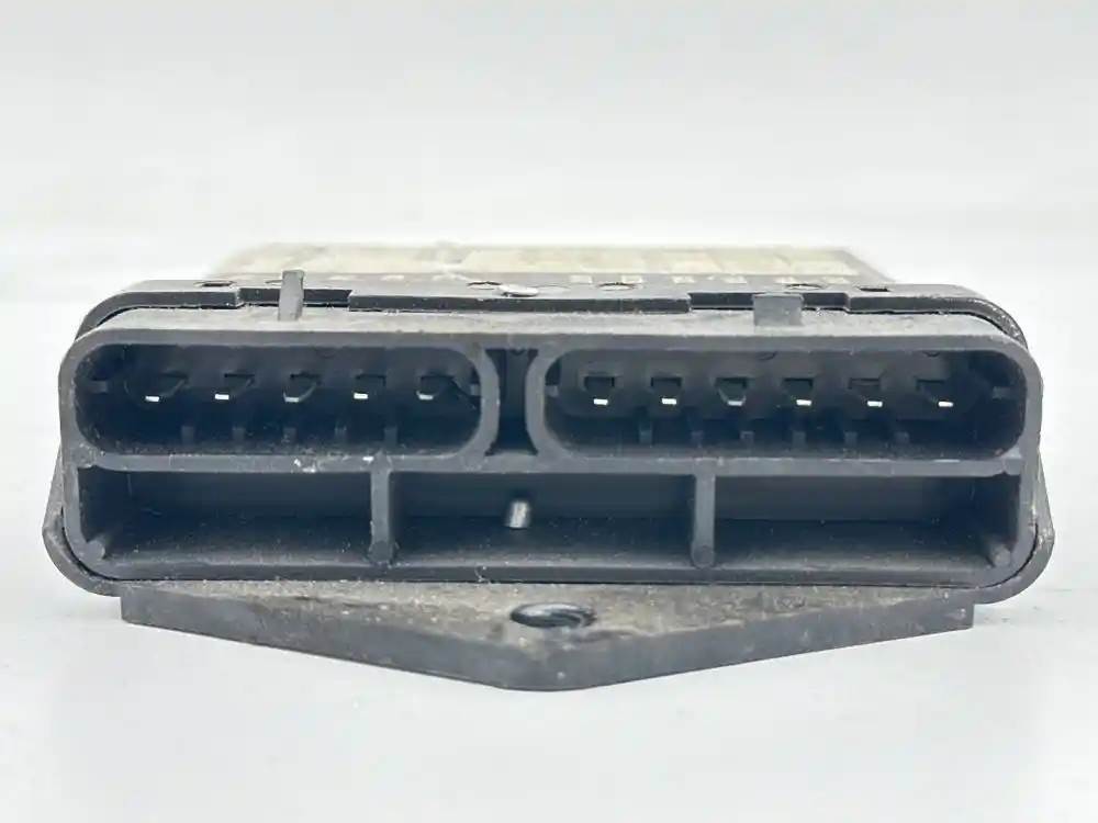 Freightliner 1039-07710-T temperature transducer module (TTM) from 1998 Freightliner FL80, used - view 3 of 4