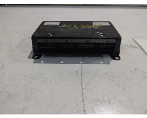 Freightliner 400-866-008-0 ABS control module from 2013 Freightliner Cascadia 113, used