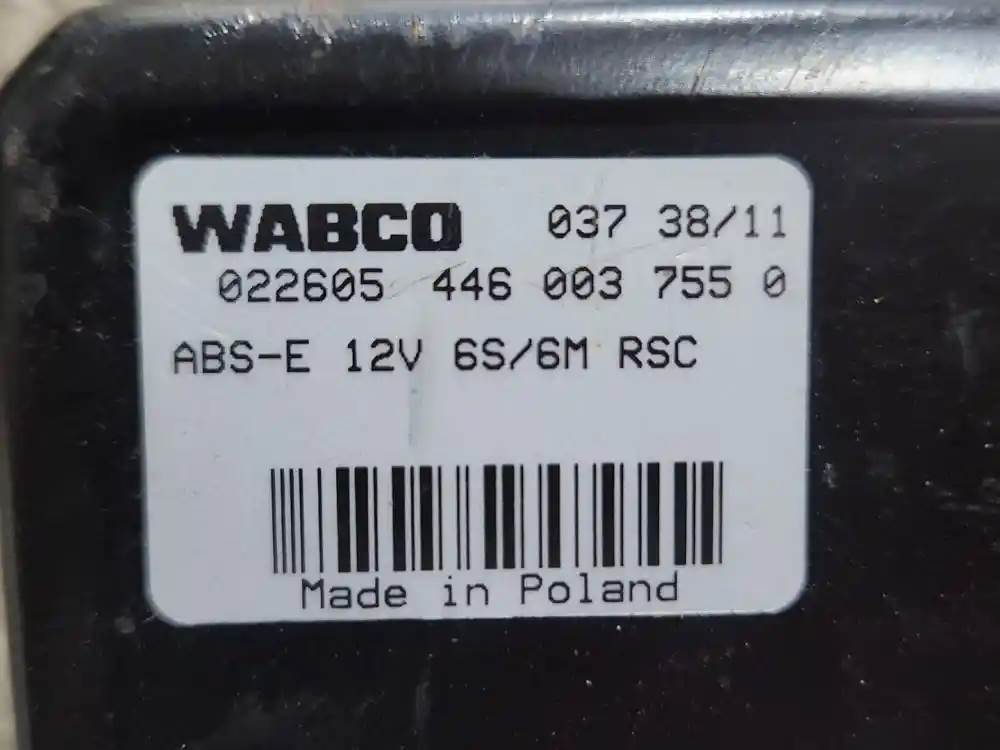 Freightliner 4460037550 ABS control module from 2014 Freightliner Cascadia 132, used - view 4 of 4