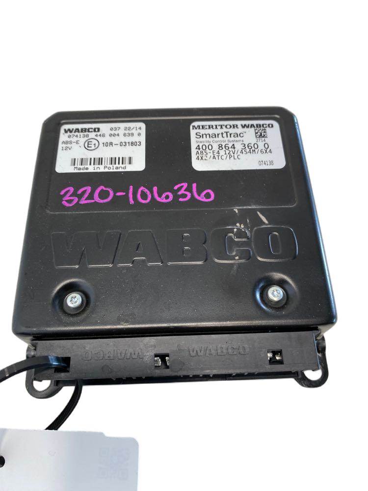 Freightliner 4460046390 ABS control module from 2015 Freightliner Cascadia, used - view 5 of 5