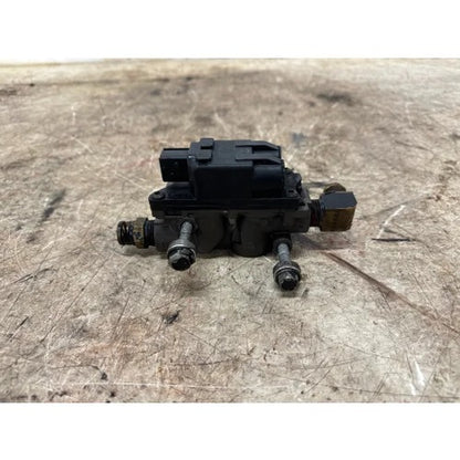 Freightliner 4721965003 wabco abs modulator solenoid valve removed from a 2013 Freightliner, used