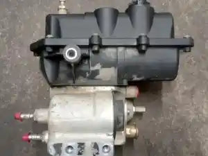 Freightliner A0001403078 DEF pump (DD15) from 2013 Freightliner Cascadia 125, used