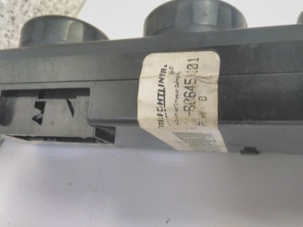 Freightliner A01-60645-101 cab temperature control panel from 2012 Freightliner Cascadia 113, used - view 4 of 4