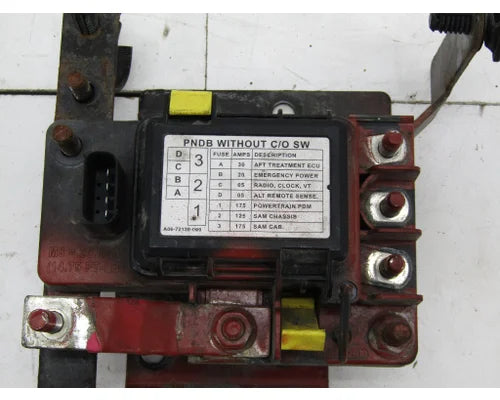 Freightliner A06-72138-009 fuse box / power distribution module from 2014 Freightliner Cascadia, used