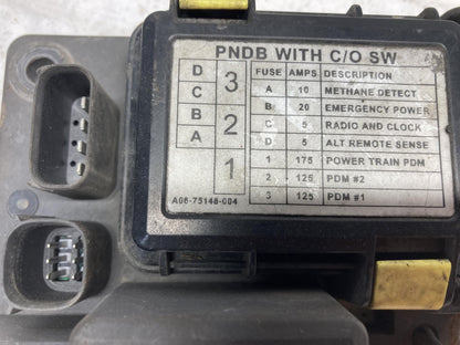 Freightliner A06-75148-004 fuse box from 2013 Freightliner 114SD, used - view 2 of 2
