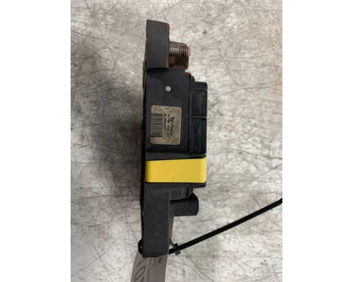 Freightliner A06-76148-012 main power distribution box (PNDB) from 2015 Freightliner Cascadia, used