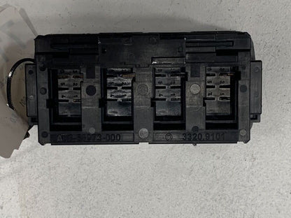 Freightliner A0630973000 switch panel from 2012 Freightliner Cascadia, used - view 4 of 4