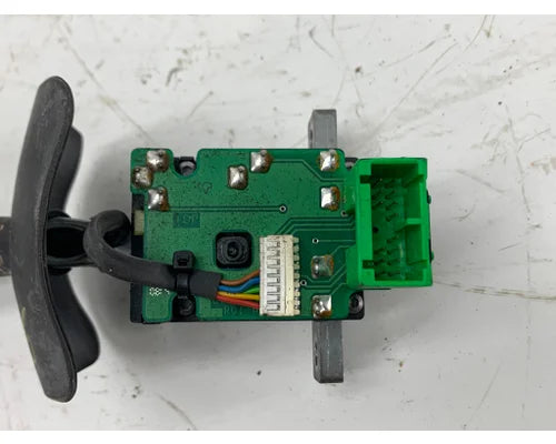 Freightliner A0652311001 Multi-Function turn signal switch from 2015 Freightliner Cascadia 125, used - view 2 of 3