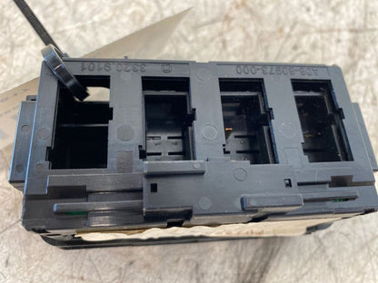 Freightliner A0666446002 switch panel from 2014 Freightliner Cascadia, used - view 3 of 4