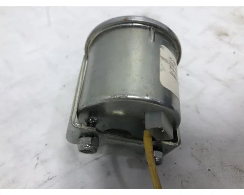 Freightliner A22-38891-003 pyrometer (exhaust temperature) gauge from 2005 Freightliner Columbia 120, used - view 2 of 2