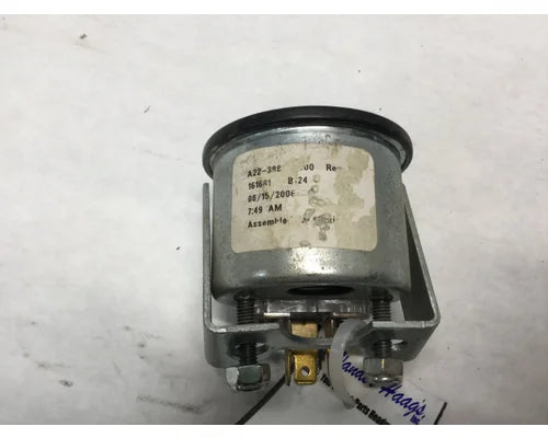 Freightliner A22-38895-000 rear drive axle temperature gauge from 2007 Freightliner Columbia 120, used - view 2 of 3