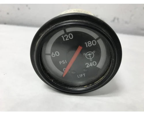Freightliner A22-38906-000 lift axle pressure gauge from 2005 Freightliner M2 112, used