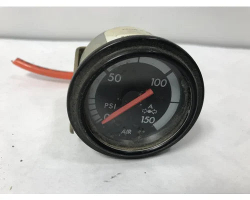 Freightliner A22-38910-000 brake application air pressure gauge from 2009 Freightliner M2 112, used