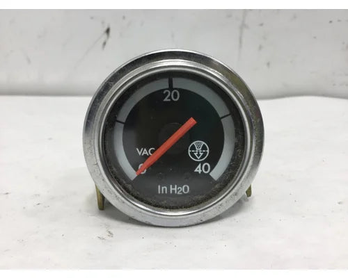 Freightliner A22-39576-000 vacuum gauge from 2008 Freightliner C120 Century, used