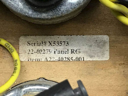 Freightliner A22-40285-001 gauge cluster from 2007 Freightliner FLD132 XL Classic, used - view 2 of 3