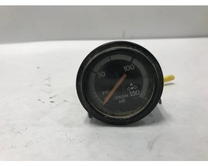 Freightliner A22-41388-000 suspension air pressure gauge from 2000 Freightliner Classic XL, used