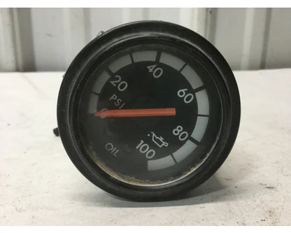 Freightliner A22-46428-000 oil pressure gauge from 2004 Freightliner FLD112SD, used