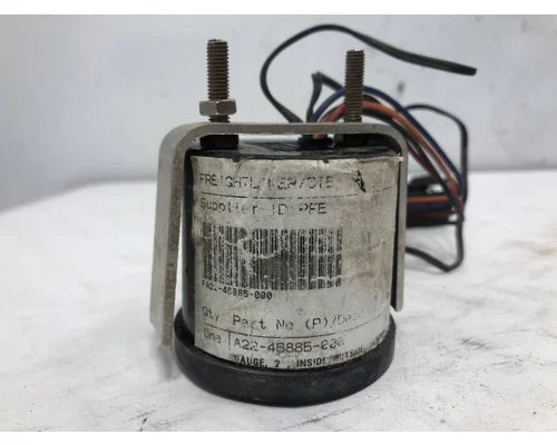 Freightliner A22-46885-000 outside air temperature gauge from 2005 Freightliner Columbia 120, used - view 2 of 2