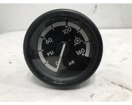 Freightliner A22-59219-201 brake application air pressure gauge from 2014 Freightliner Cascadia, used