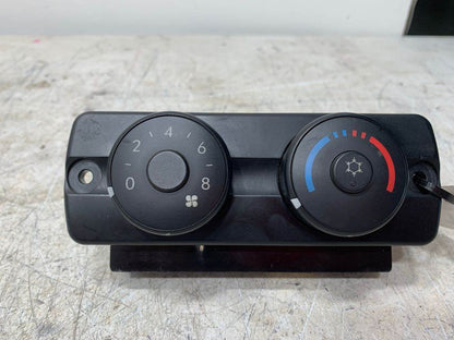 Freightliner A22-60669-001 sleeper climate control panel from 2011 Freightliner Cascadia, used
