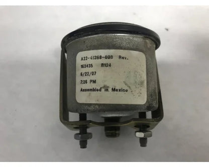 Freightliner A22-61368-000 air pressure gauge from 1997 Freightliner Classic XL, used - view 3 of 3