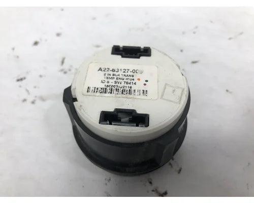 Freightliner A22-63127-006 transmission temperature gauge from 2014 Freightliner Cascadia, used - view 2 of 2