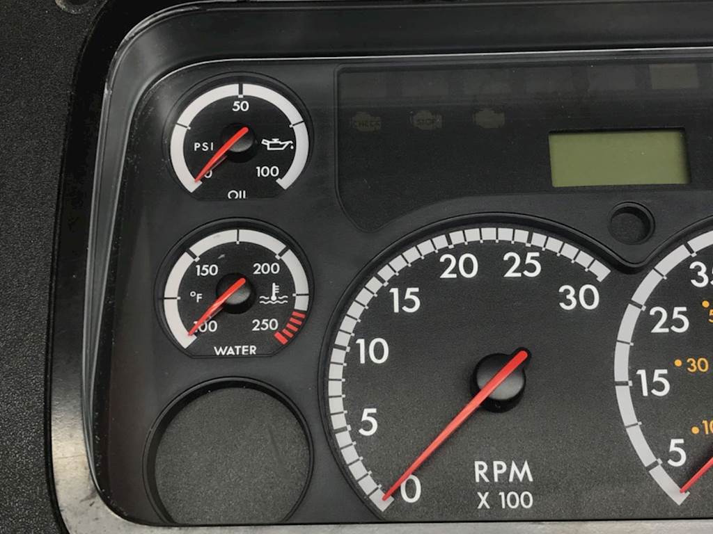 Freightliner A22-69900-100 instrument cluster from 2013 Freightliner Cascadia 125, used