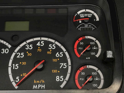 Freightliner A22-69900-100 instrument cluster from 2013 Freightliner Cascadia 125, used - view 2 of 4