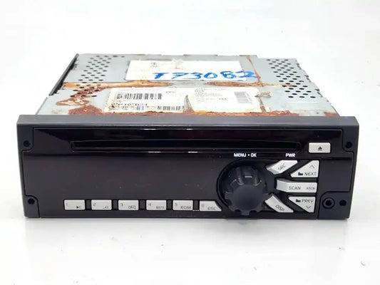 Freightliner PP107034 radio from 2014 Freightliner Cascadia 125, used