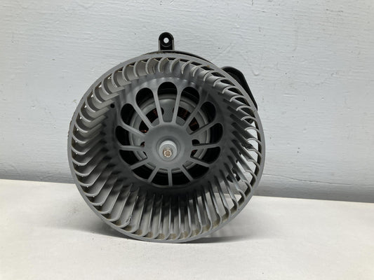 Freightliner TD31089-A HVAC blower motor from 2004 Freightliner M2 106, used