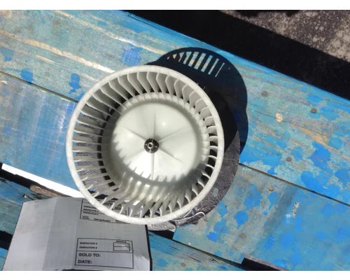 International 1699949C1 HVAC blower motor from 2006 International 9200, used