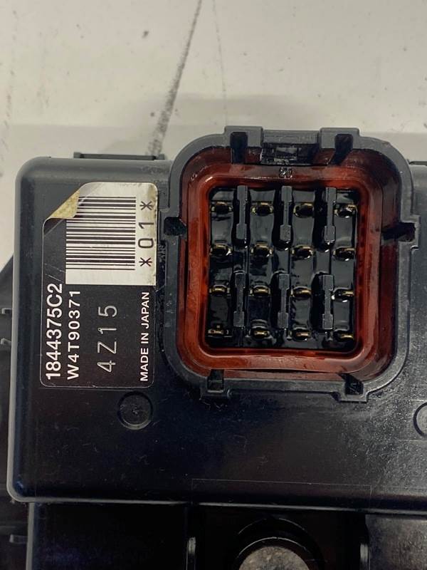 International 1844375C2 EGR control module from 2006 International, used - view 4 of 4