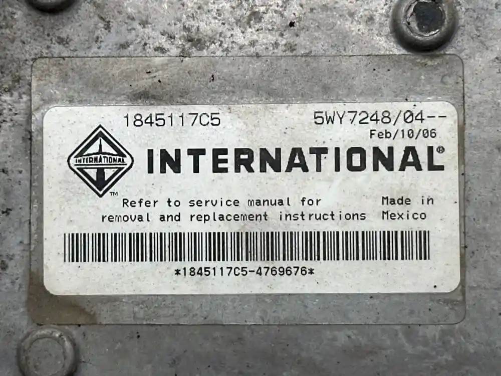 International 1845117C5 engine control module (ECM) from 2007 International 4400, used - view 4 of 4
