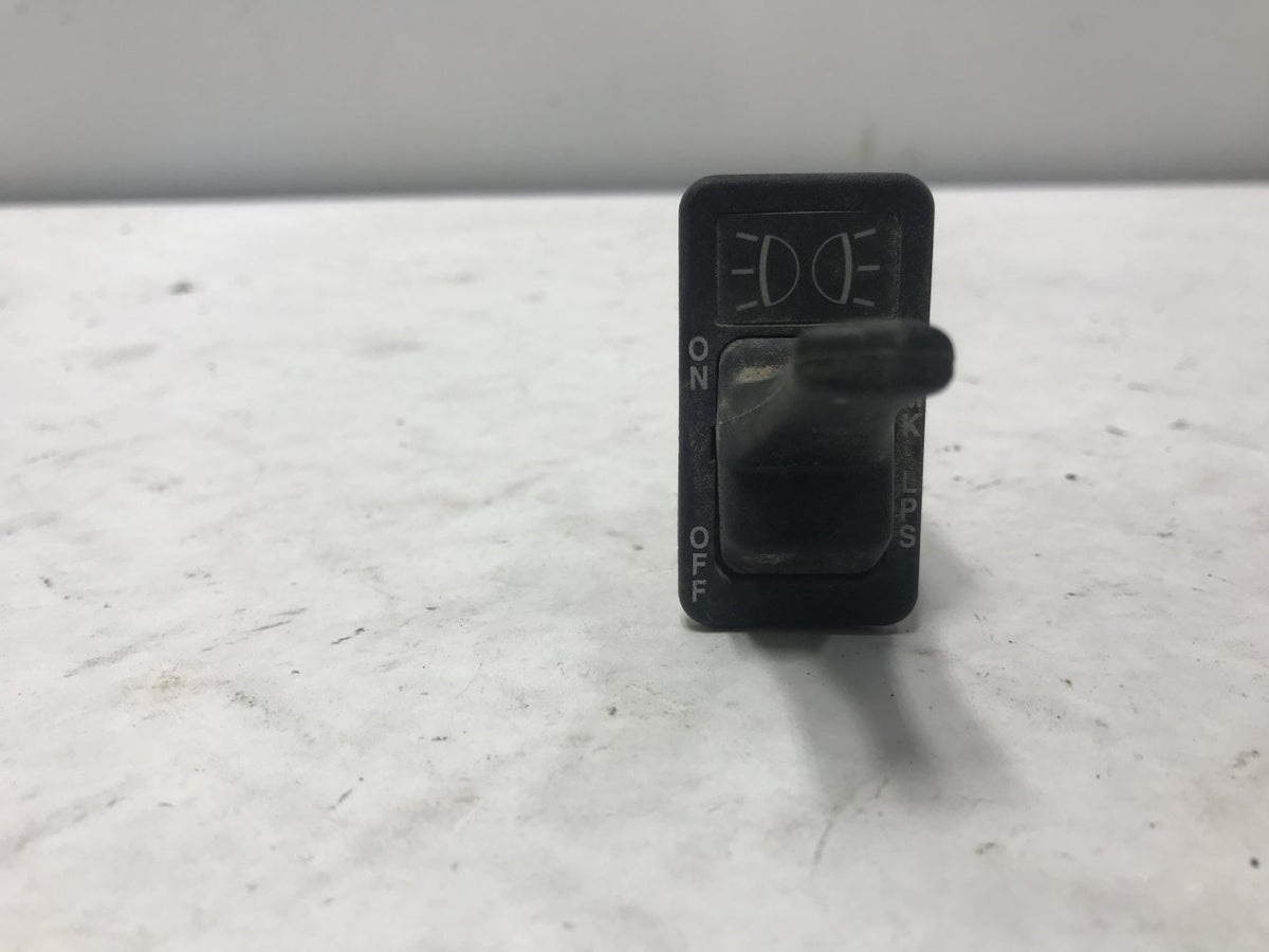 International 2007295C1 marker/parking light switch product view