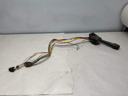 International 2042613C91 turn signal / column switch from 1996 International 8200, used - view 2 of 6