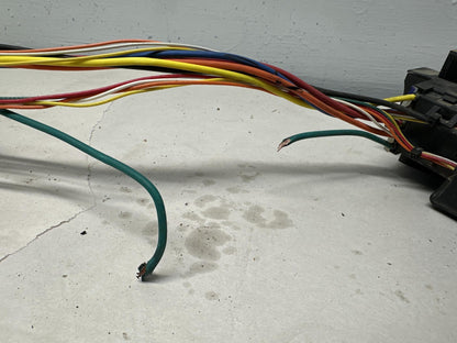 International 2042613C91 turn signal / column switch from 1996 International 8200, used - view 3 of 6