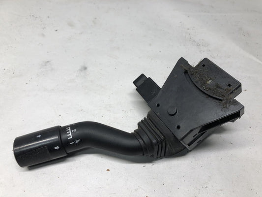 International 2587009C91 turn signal / column switch from 2007 International 4200, used