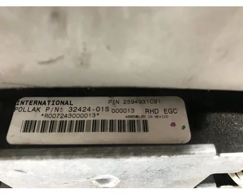 International 2594931C91 instrument cluster (digital, 8 gauge, Right-Hand drive) from 2008 International Durastar, used - view 3 of 4